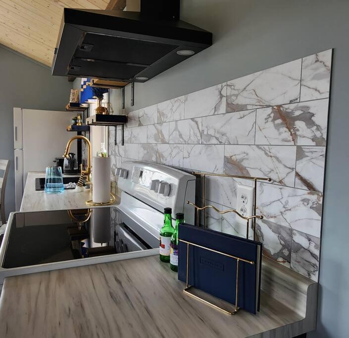 Family Ties Vacation Home - Rossy House Twillingate Extérieur photo