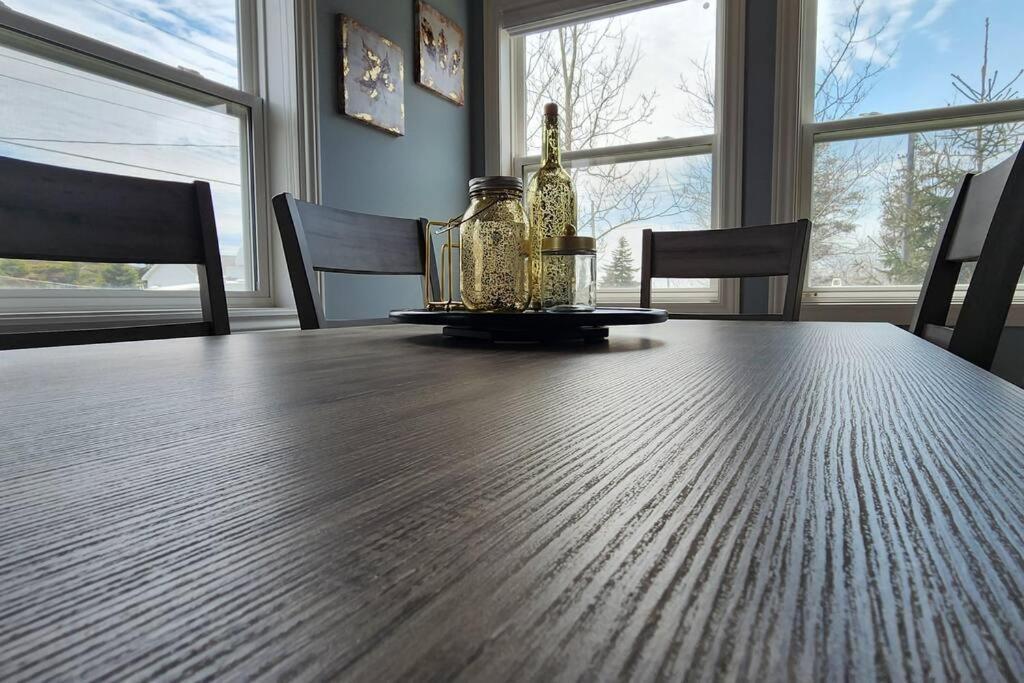 Family Ties Vacation Home - Rossy House Twillingate Extérieur photo